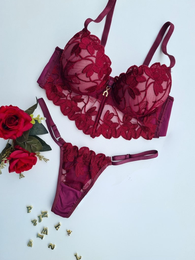 Set Lencero Croppedlingerie Burdeo Pétalas